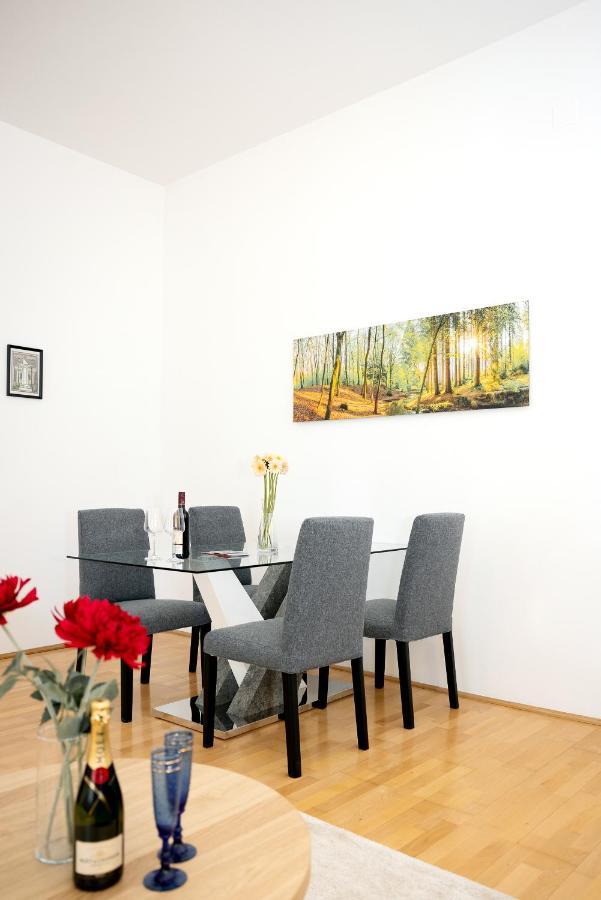 Premium 80 M2 Apartment - Free Parking Vienna Exterior photo